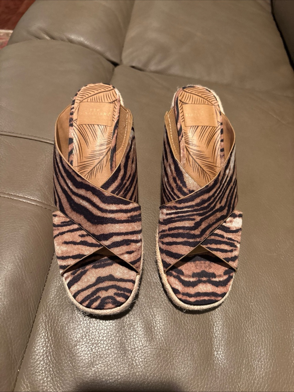 New Directions KLORY Wedge Espadrille Sandals Women's Shoes